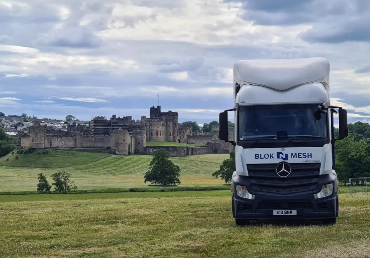Blok n mesh truck sustainably working